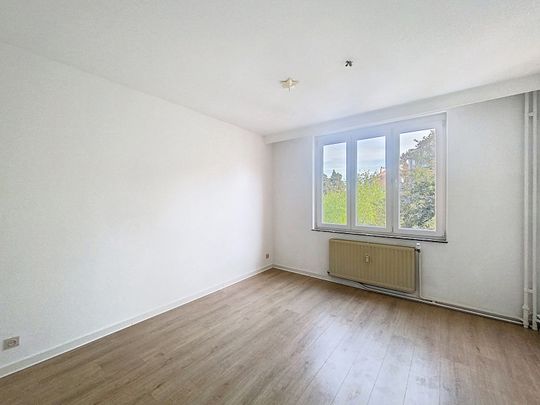 Duplex met 3 kamers, groot terras en garage - Photo 1