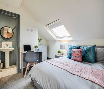 Knowle Mount (Room 5), Burley, Leeds - Photo 3