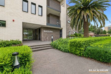 Gorgeous one-bedroom apartment - Photo 2