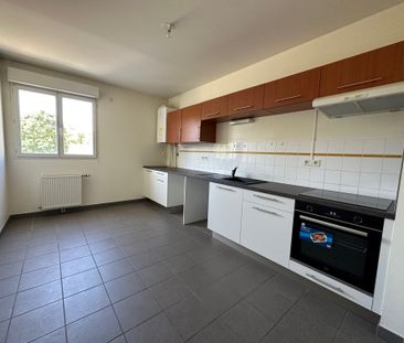 Location Appartement 3 pièces 90m² LIMOGES 87000 - Photo 3