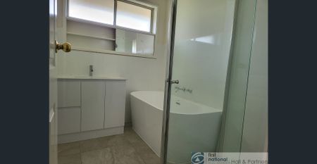 Modern Living - Photo 4