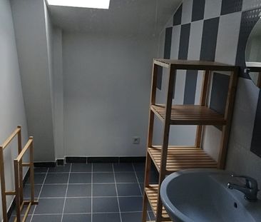 Location Appartement 2 pièces 35m² CHALON SUR SAONE 71100 - Photo 3