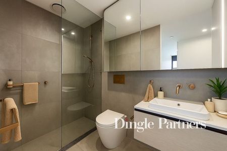 Prime Essendon Location - Photo 2