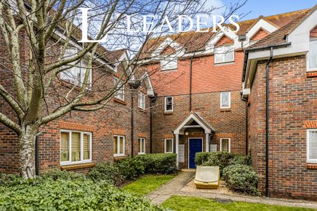 1 bedroom apartment to rent Princess Court, Gordon Road, Haywards Heath, RH16 - Photo 4