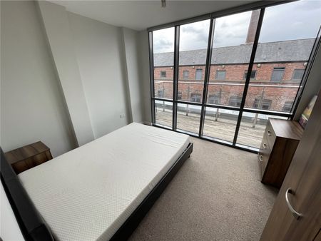 2 bedroom Flat To Rent - Photo 3