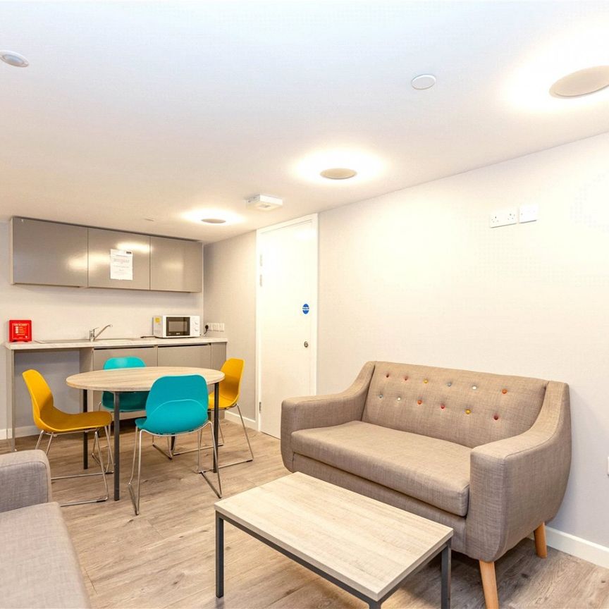 Cheswick Campus, - Photo 1