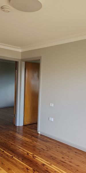 SOUTH TAMWORTH - Two Bedroom Unit - Photo 1