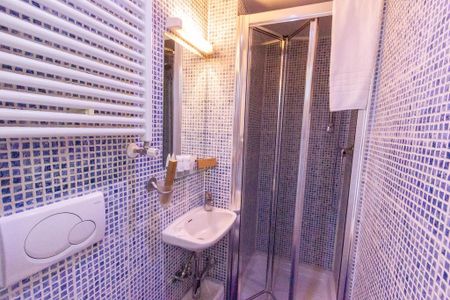 A modern first floor self-contained studio apartment in Euston, London NW1 - Photo 5