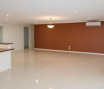 Large Family Home - Photo 2