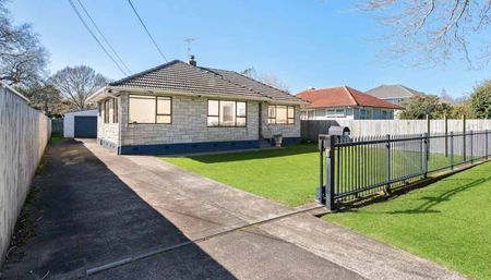 Space, Comfort & Convenience for the Whole Family - Photo 5