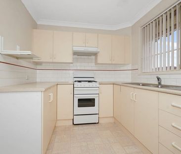 4/53 Heaton Street, Jesmond NSW 2299 - Villa For Rent | Domain - Photo 4