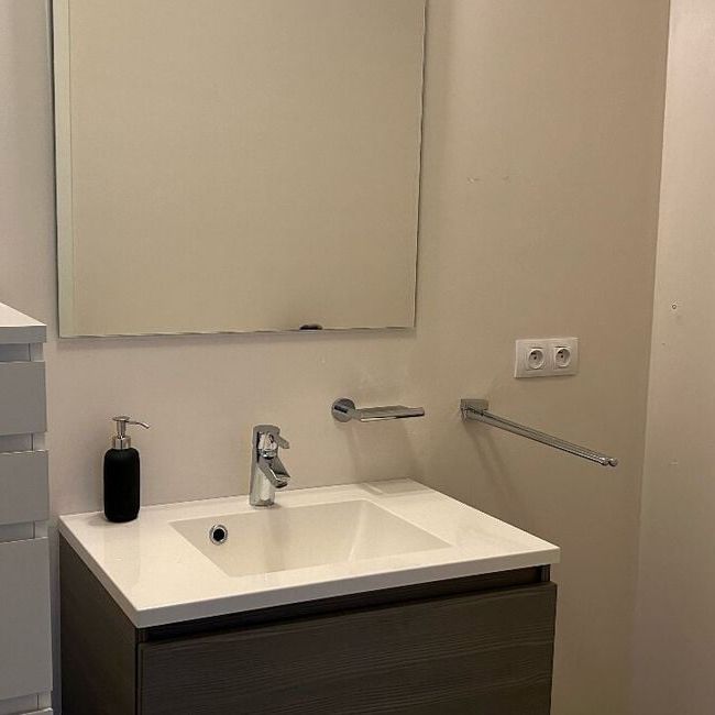 Gelijkvloers app. te huur in Merendree voor € 735 met 1 slaapkamer - Photo 1