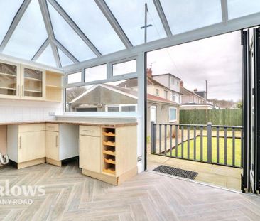 3 bedroom semi-detached house to rent - Photo 5