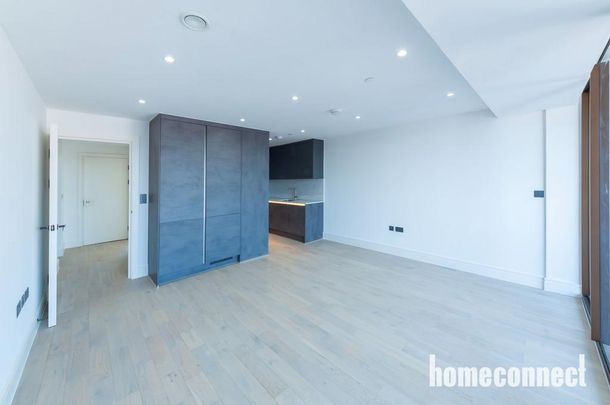 3 bedroom flat to rent - Photo 1