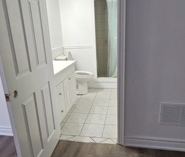 2 Hoodgate Drive #Basement - Photo 2