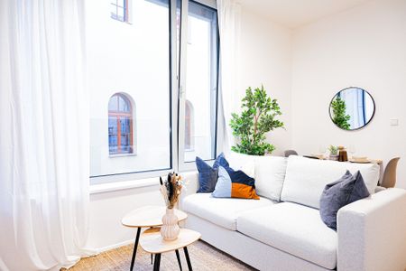 Pronájem bytu 2+kk 35 m² - Fotografie 3