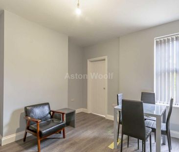 2 bedroom semi-detached house to rent - Photo 2