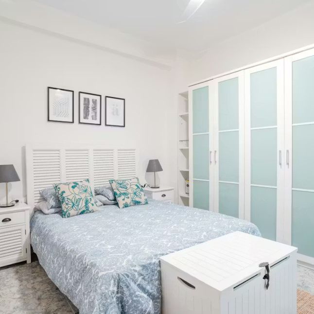 Plaça Cisneros, Valencia, Valencian Community 46003 - Photo 1