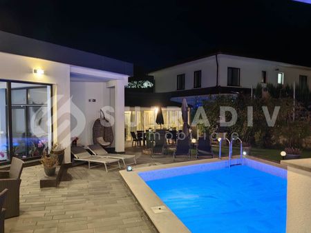 Casă Individuală de Lux cu Piscină, Anexă | Teren 1000 mp S19528 - Fotografie 5
