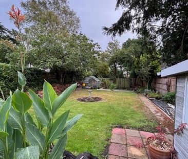 2 bedroom Bungalow To Let - Photo 5