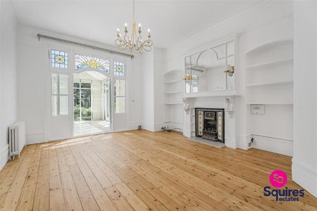 5 bedroom semi-detached house to rent - Photo 4