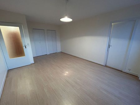 Appartement Poitiers 2 pièces – 41 m² - Photo 2