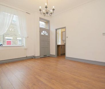 1 bedroom end of terrace house to rent - Photo 2