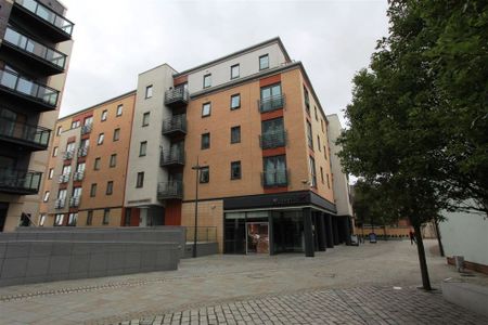 Waterloo Apartments, Leeds City Centre, LS10 1JA - Photo 4