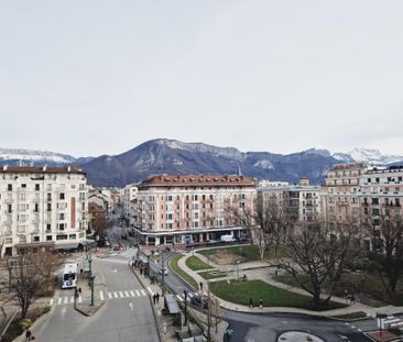 Location Appartement 2 pièces 35m² ANNECY 74000 - Photo 5