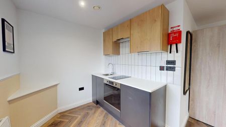 1 bedroom flat to rent - Photo 2