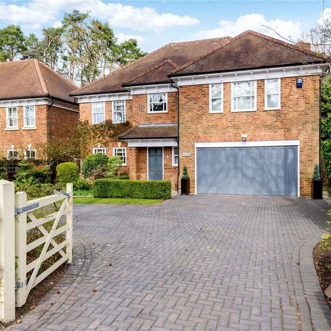 5 bedroom detached house to rent - Photo 1