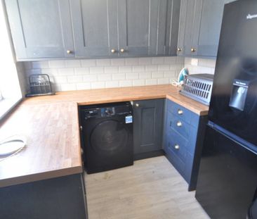 1 bed House Share - To Let - Photo 3