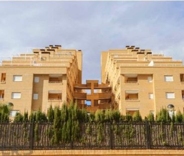 Ático de alquiler en Avenida Jardín, 17, Marina Trebol - Neptuno - Photo 4