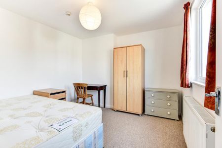 7 bedroom house to rent - Photo 2