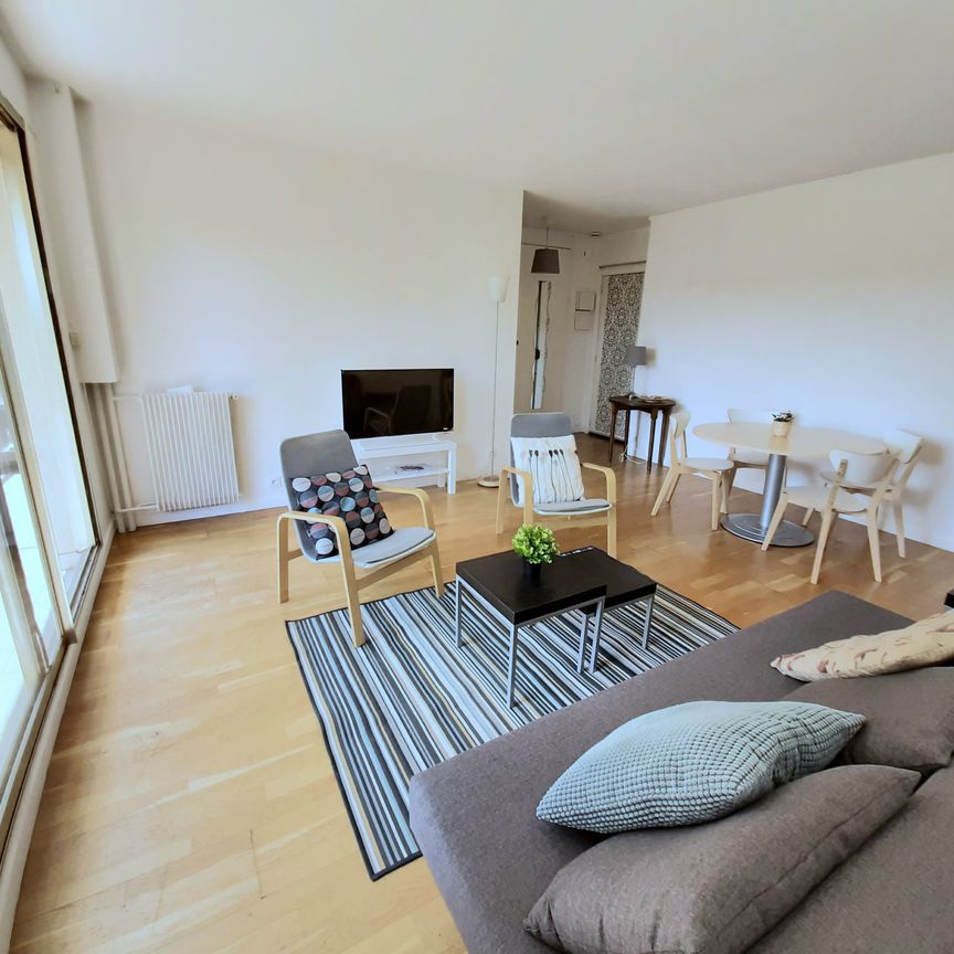 Appartement en location | Courbevoie - Photo 1