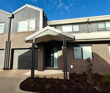 BRAND NEW 2 BEDROOM TOWNHOUSE - Photo 5