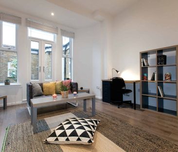 Classic Studio - Photo 6