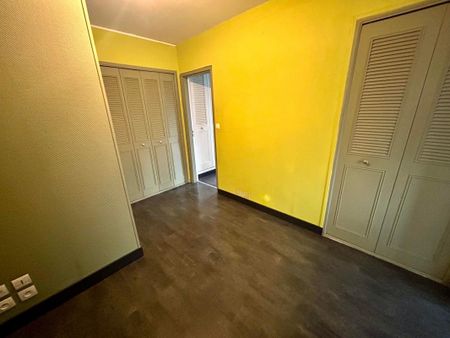 Location Appartement 3 pièces 80m² ROUEN 76000 - Photo 2