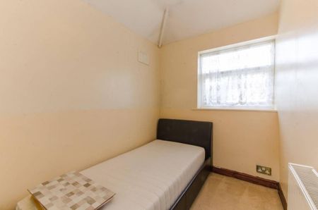 3 bedroom house to rent - Photo 4