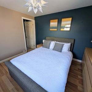 Furnished ensuite double bedroom in Cheltenham. Close to town centre and M5. - Photo 2