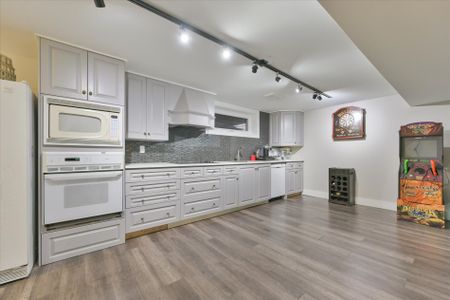 For Lease - 130 Princess Anne Crescent Unit# Bsmt, Toronto, Ontario - Photo 5