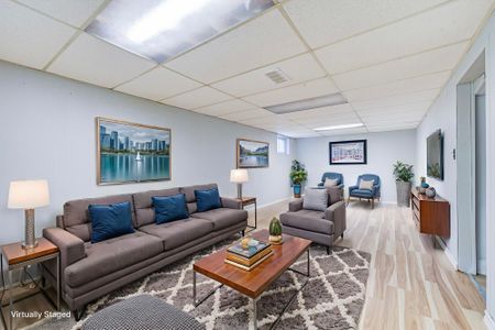 For Lease - 38 Esmond Crescent, Toronto, Ontario - Photo 3