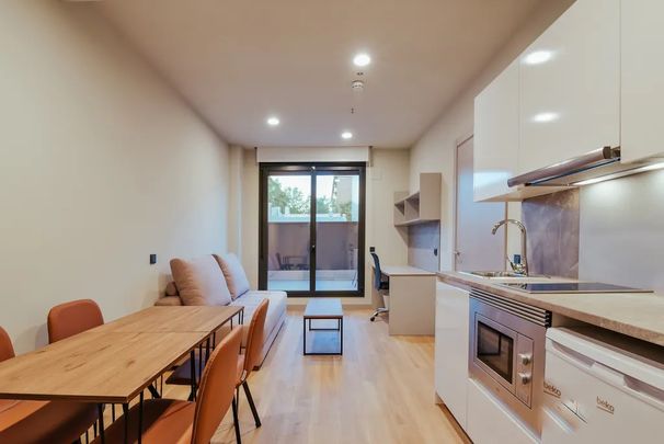 Carrer de Puigcerdà, Barcelona, Catalonia 08020 - Photo 1