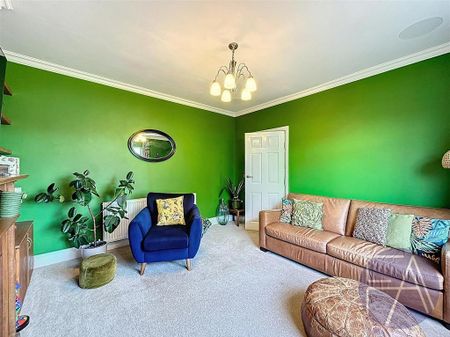 2 bedroom semi-detached house to rent - Photo 3