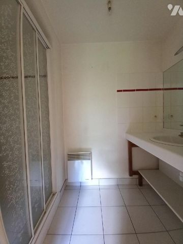 Quartier résidentiel, Proche accès A84, Pavillon de 103 m² très bien entretenu sur un terrain c... - Photo 5