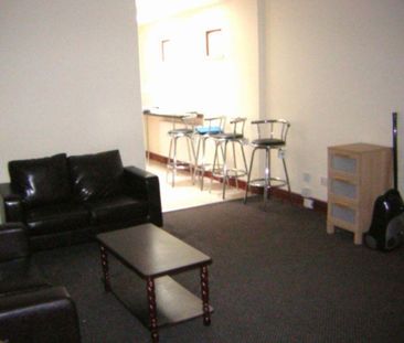 4 bedroom house to rent - Photo 2