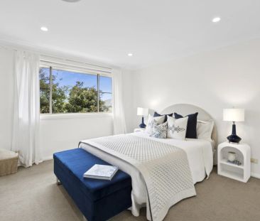 Townhouse living with alfresco appeal - Garden maintenance included - Photo 6