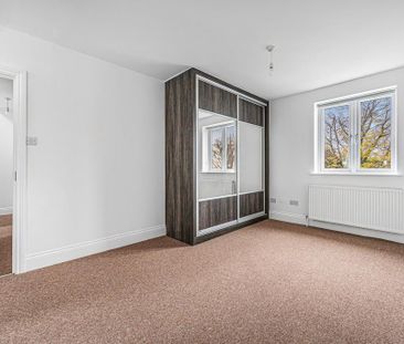 3 bedroom detached house to rent - Photo 5