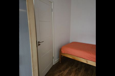 Room in a Shared House, Crosbie Road, CV5 - Photo 4