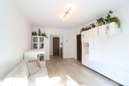 Pronájem bytu 3+1 68 m² - Photo 2